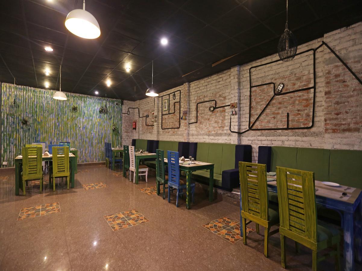 Oyo 10425 Queens Pearl Inn Dehradun Exterior foto