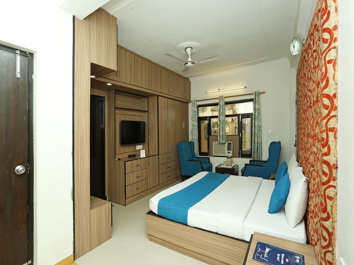 Oyo 10425 Queens Pearl Inn Dehradun Exterior foto
